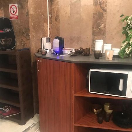 DESYATINNAYA Hostel Kiev Buitenkant foto